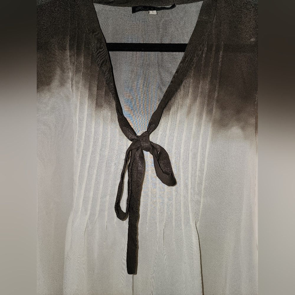 Rose & Olive Ombre Ivory and Dark Green Blouse with Tie Collar - Picture 6 of 6